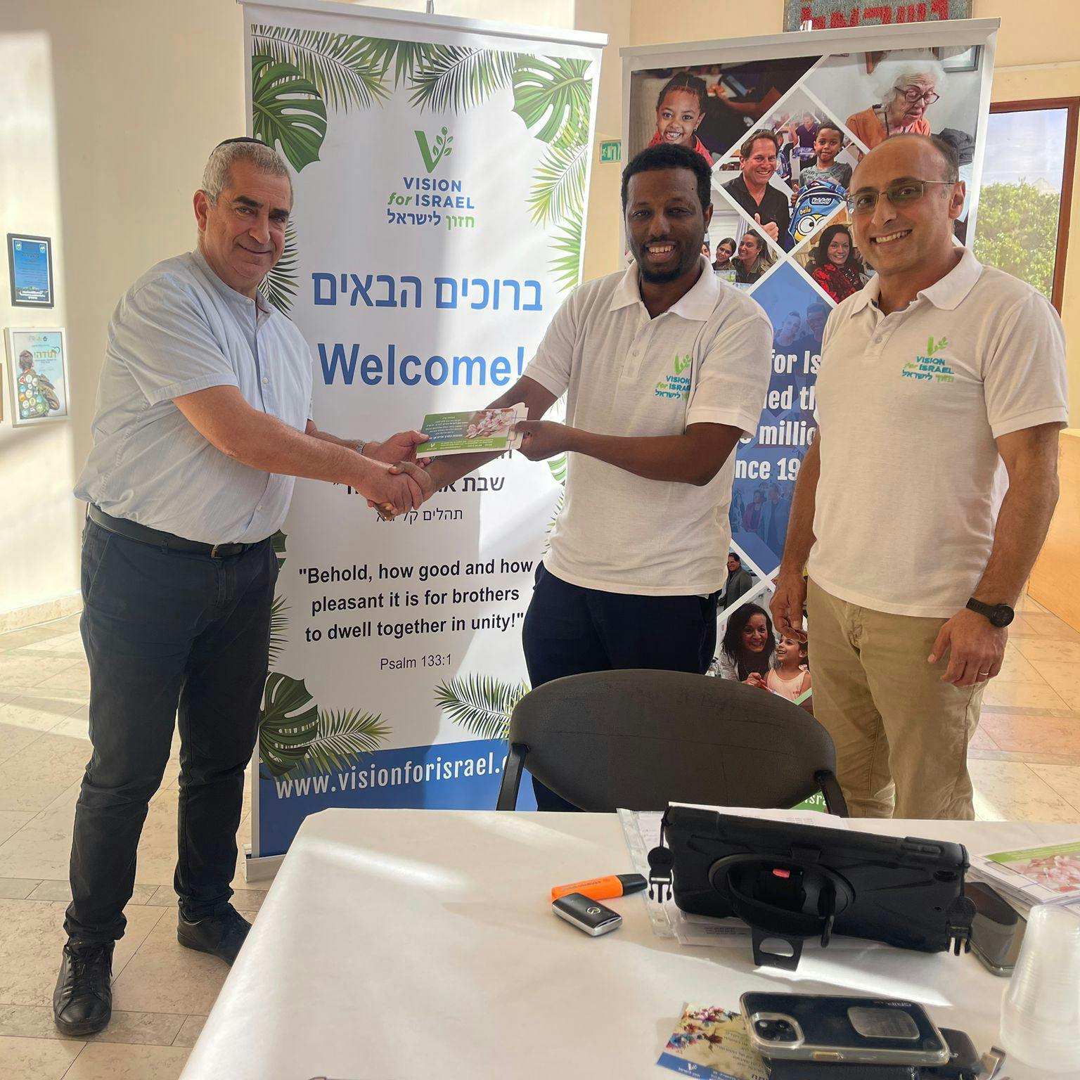 Finanzielle Hilfe für bedürftige Familien an den Hohen Feiertagen