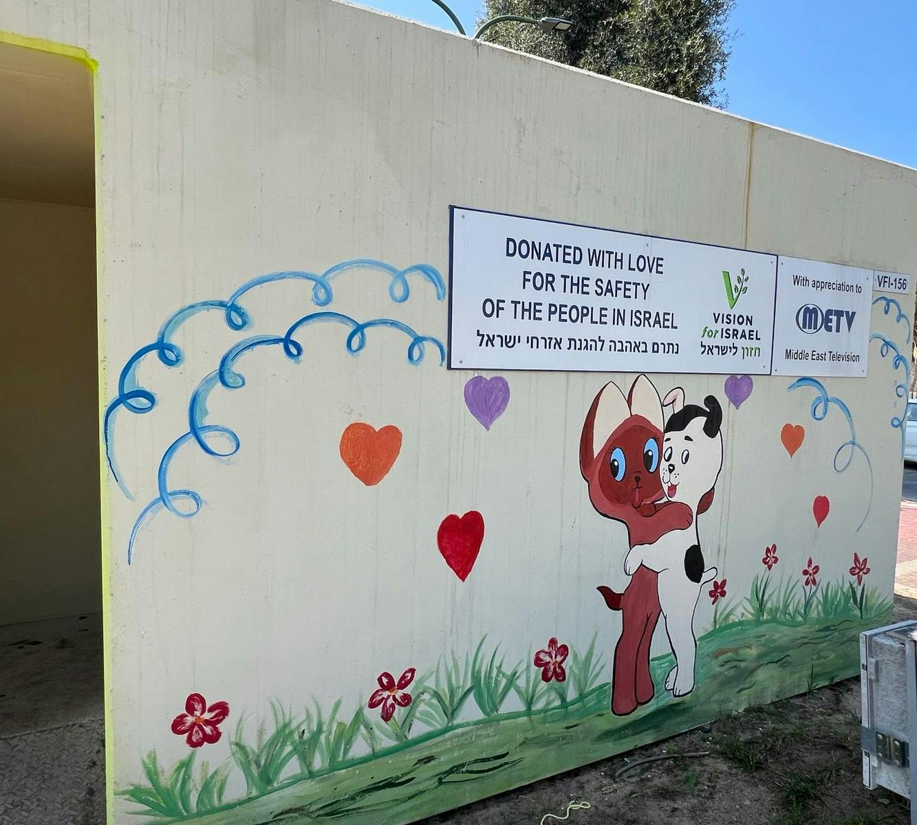 Het versterken van noordelijke gemeenschappen met schuilcabines