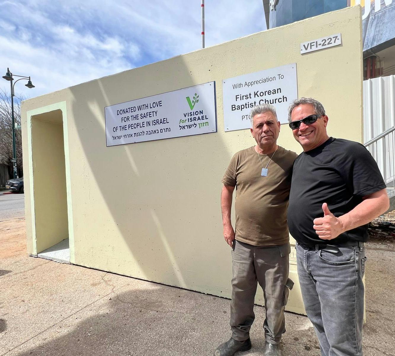 Llueva o Truene — Instalando Refugios Antiaéreos en el Norte
