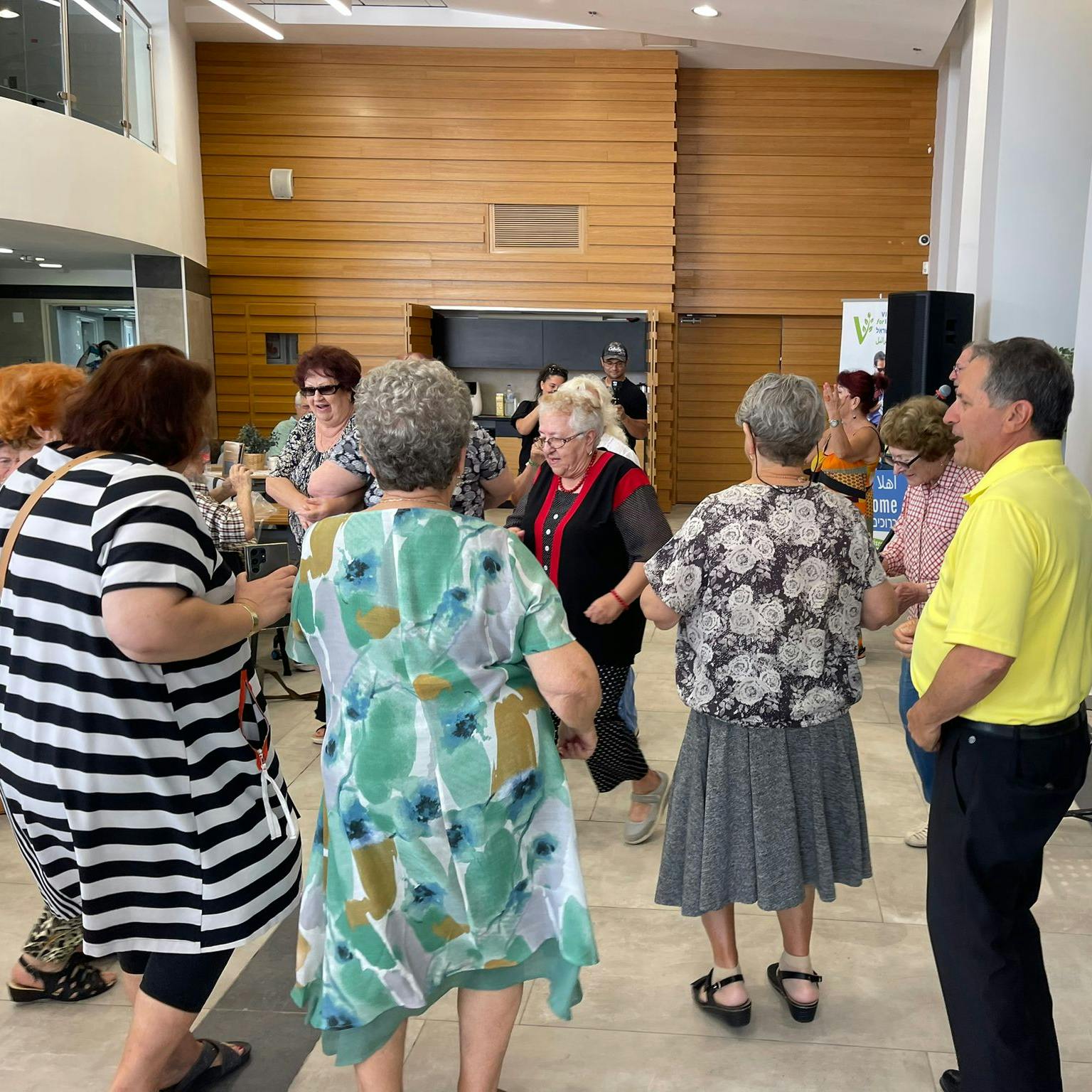 Hospedando a Sobrevivientes del Holocausto: Un Día Especial en el Millennium Center