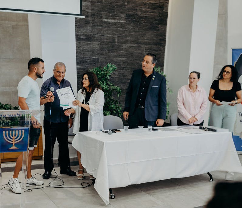 Studiebeurzen ter versterking van terreur-overlevenden