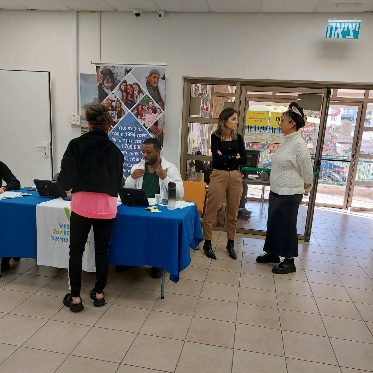 Ayuda Esencial Entregada a Familias que Enfrentan Adversidades