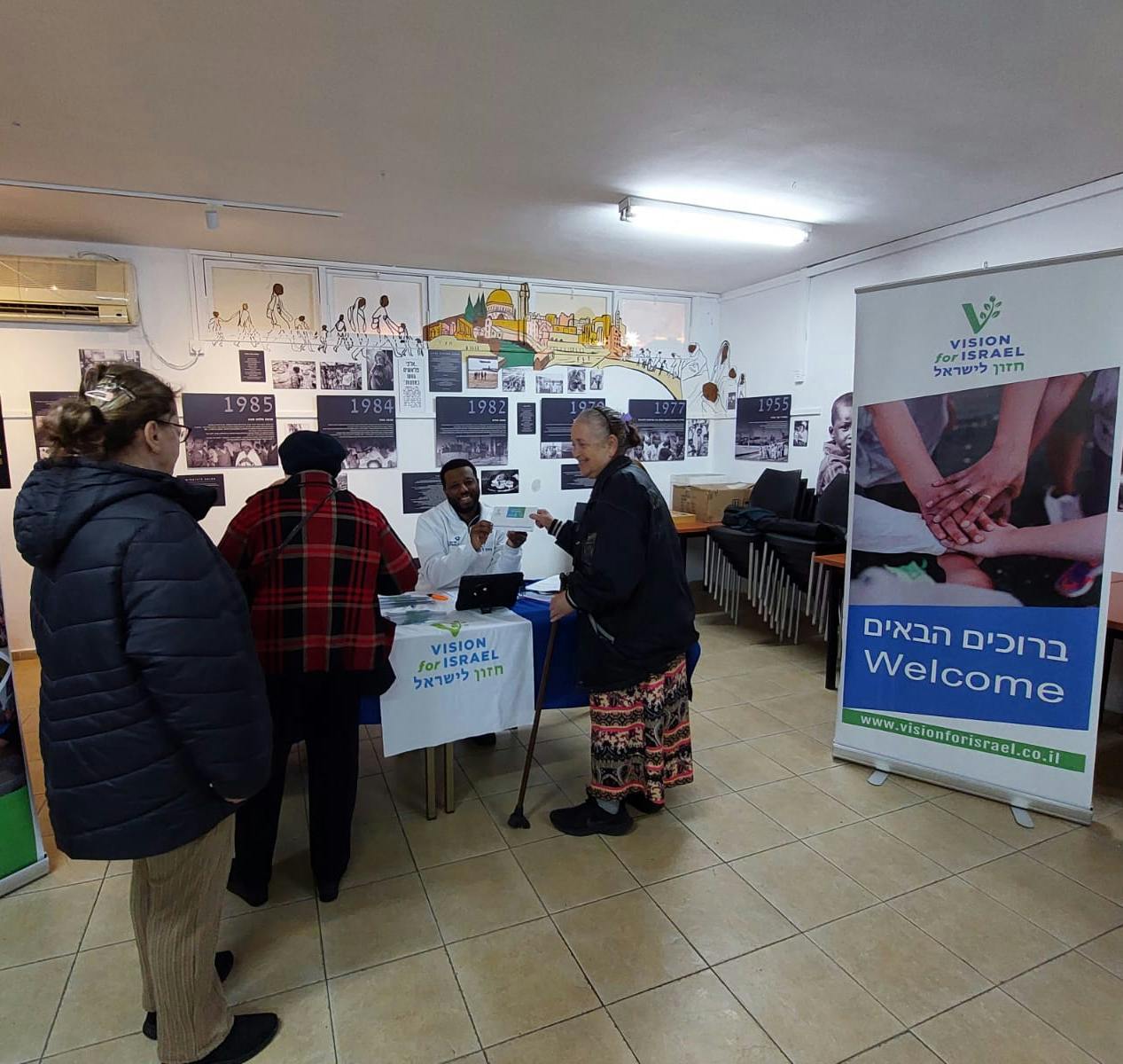 Essentiële hulp geleverd aan gezinnen die met moeilijkheden te kampen hebben