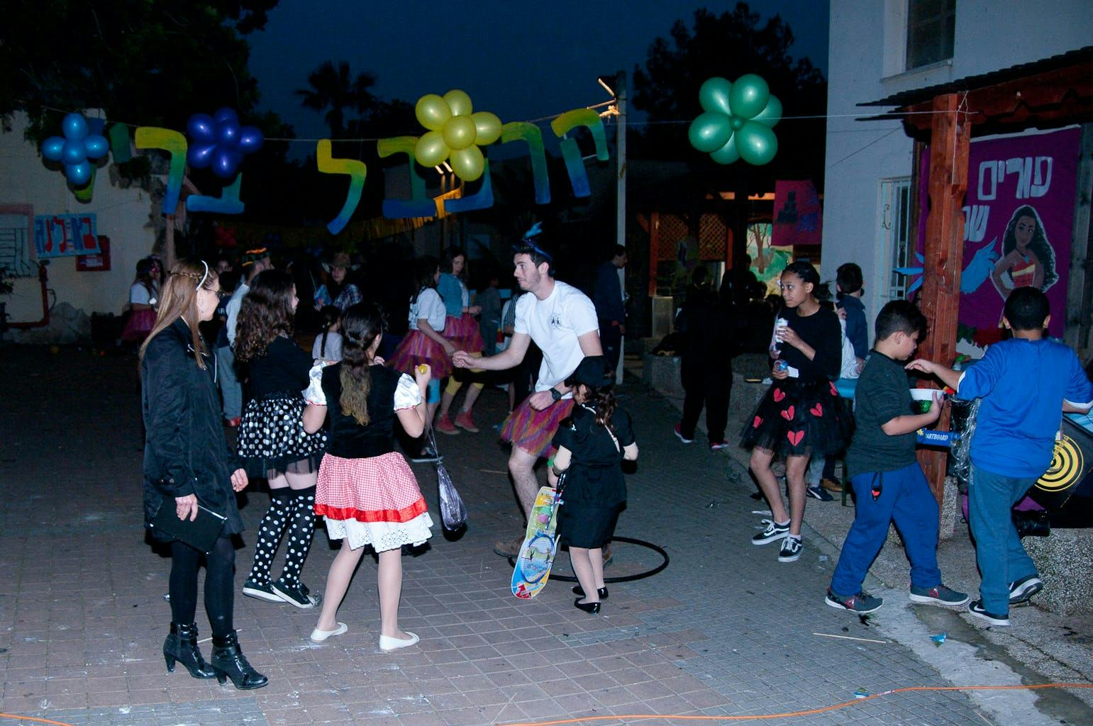 A “Legendary” Purim for Underprivileged Children