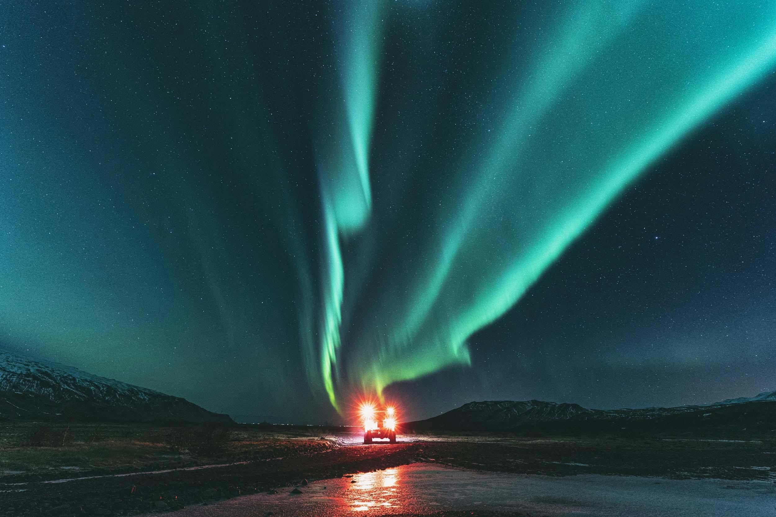 Auto, Rücklichter, Polarlichter, Island