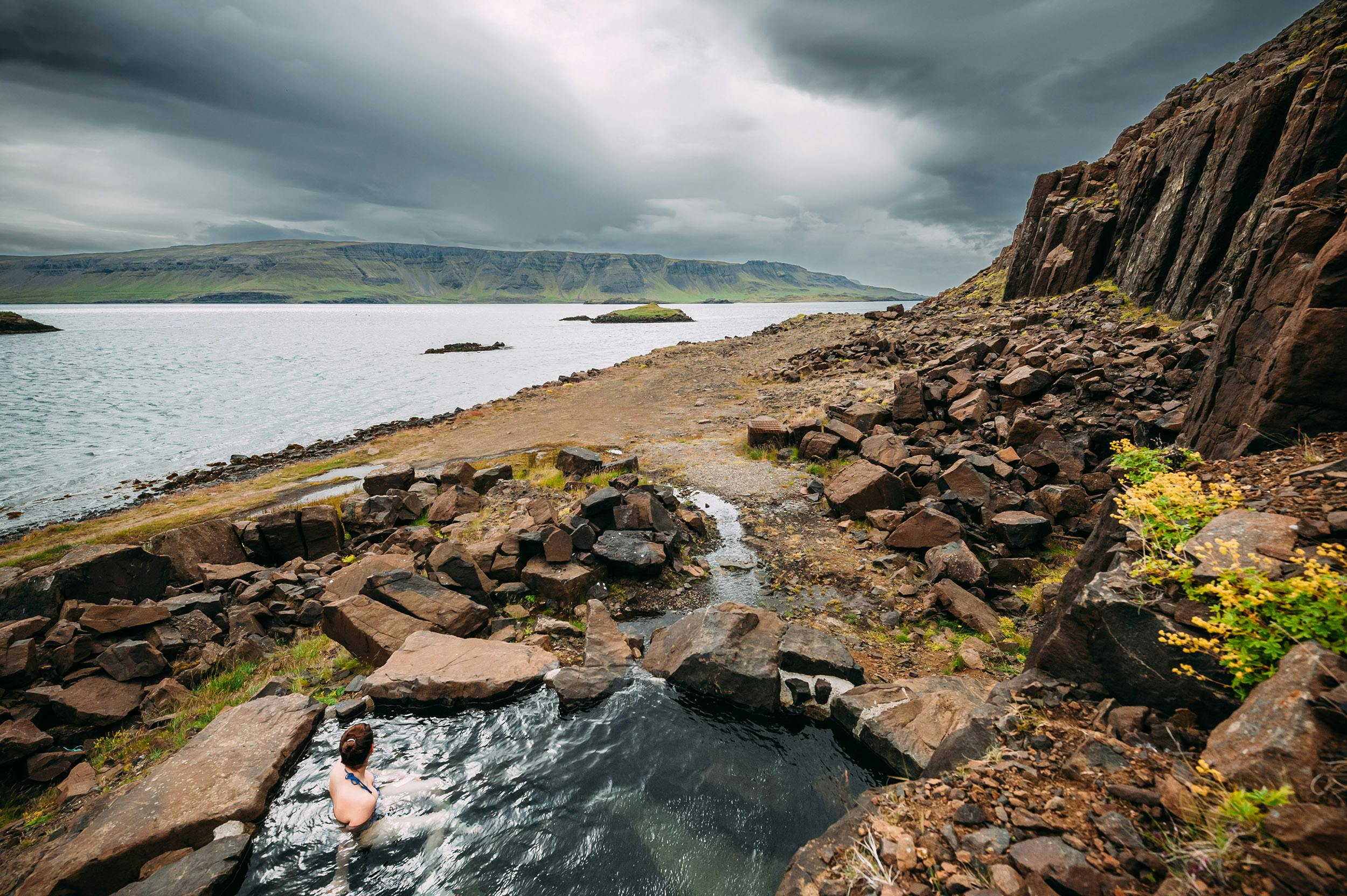 Hot Pot, Thermalquellen, Frau, Meer, Island