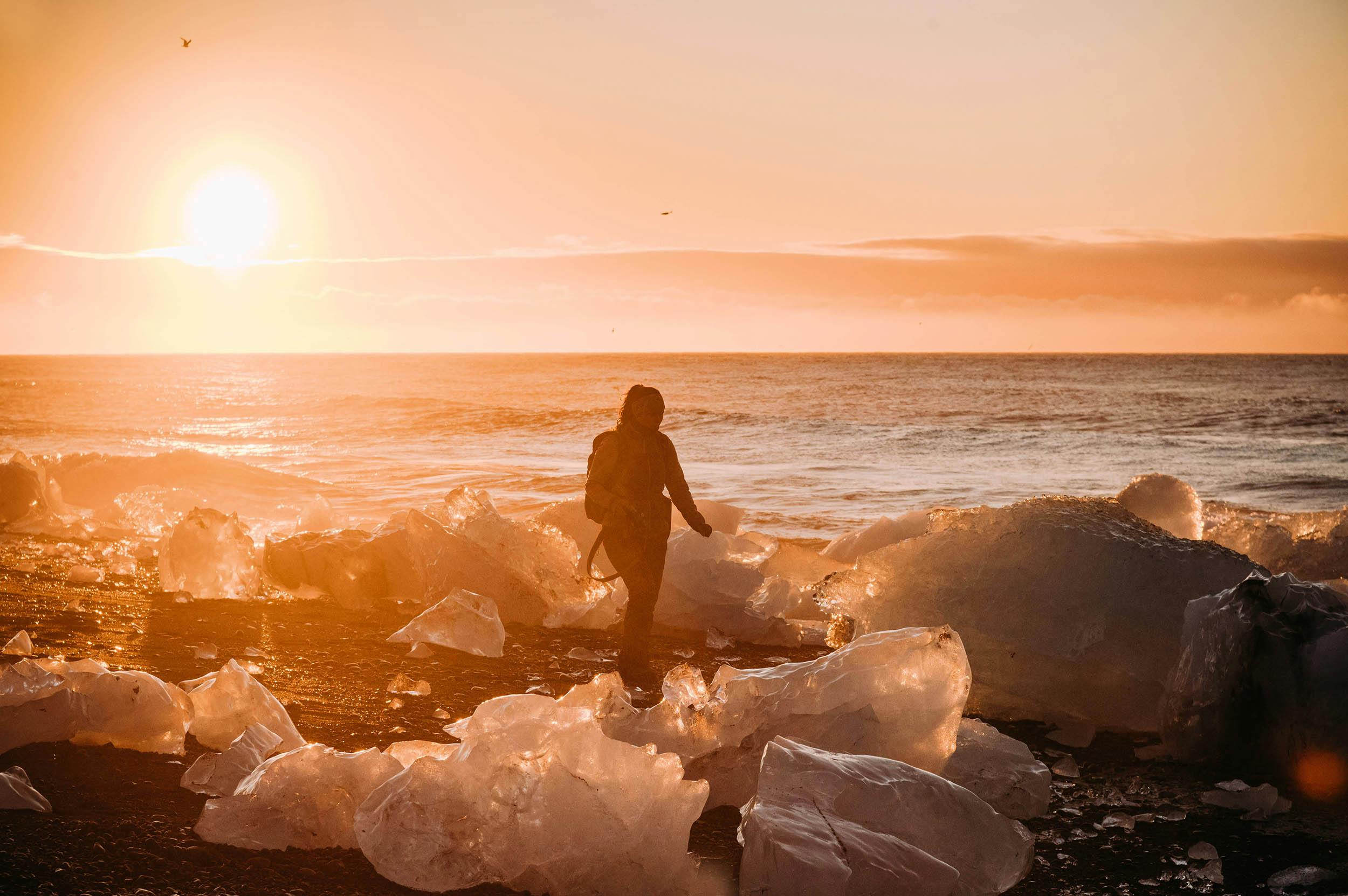 Strand Person Sonnenaufgang Diamond Beach, Island