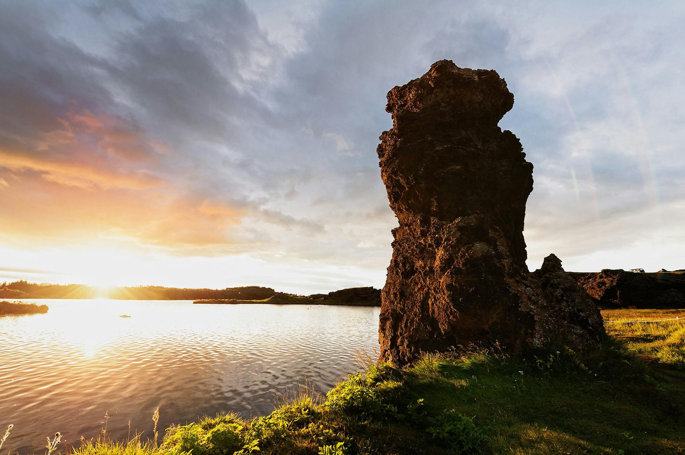 Lavaformation, See, Mývatn, Sonnenuntergang, Island