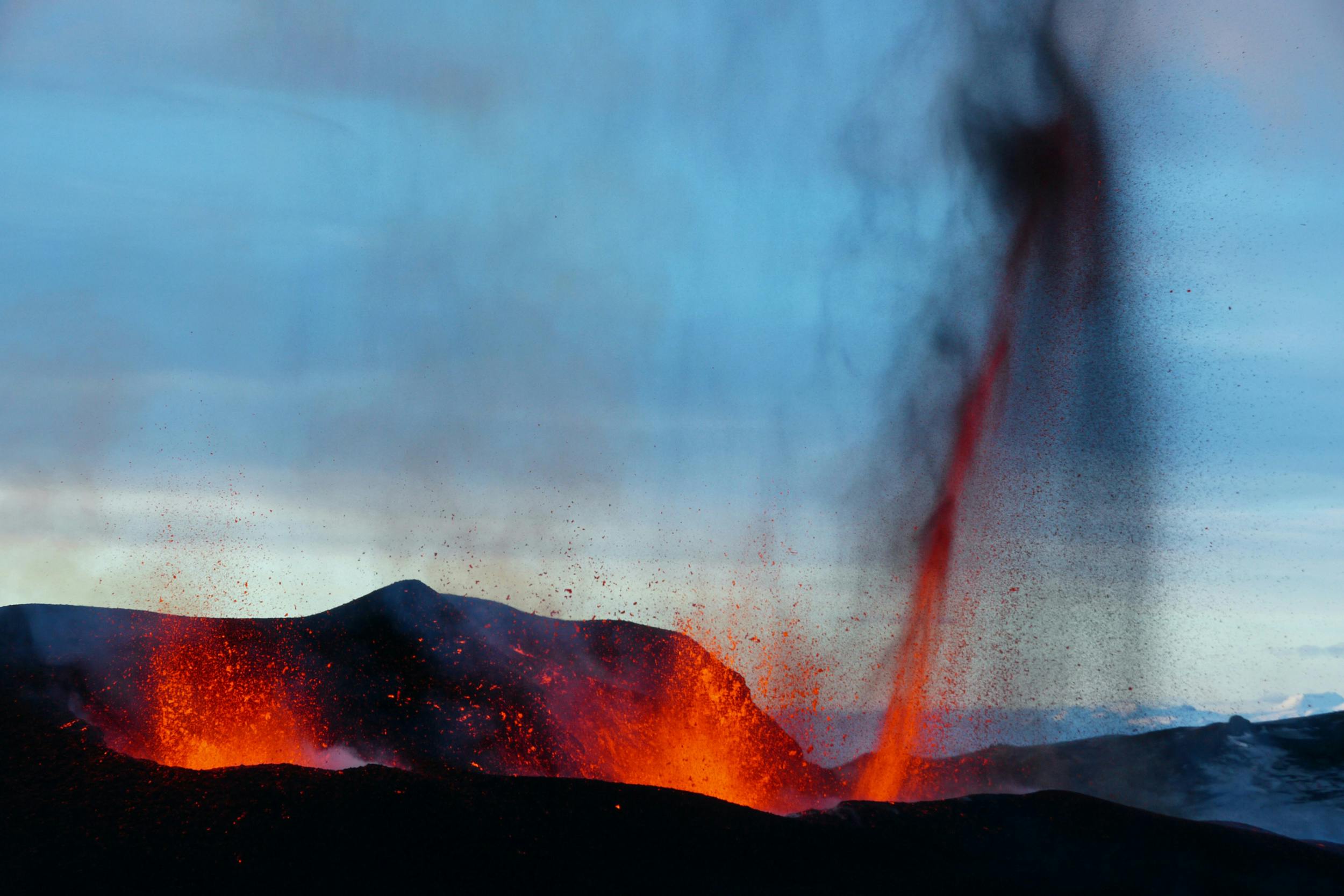 Vulkanausbruch, Lavafontänen, Eyjafjallajökull, Island