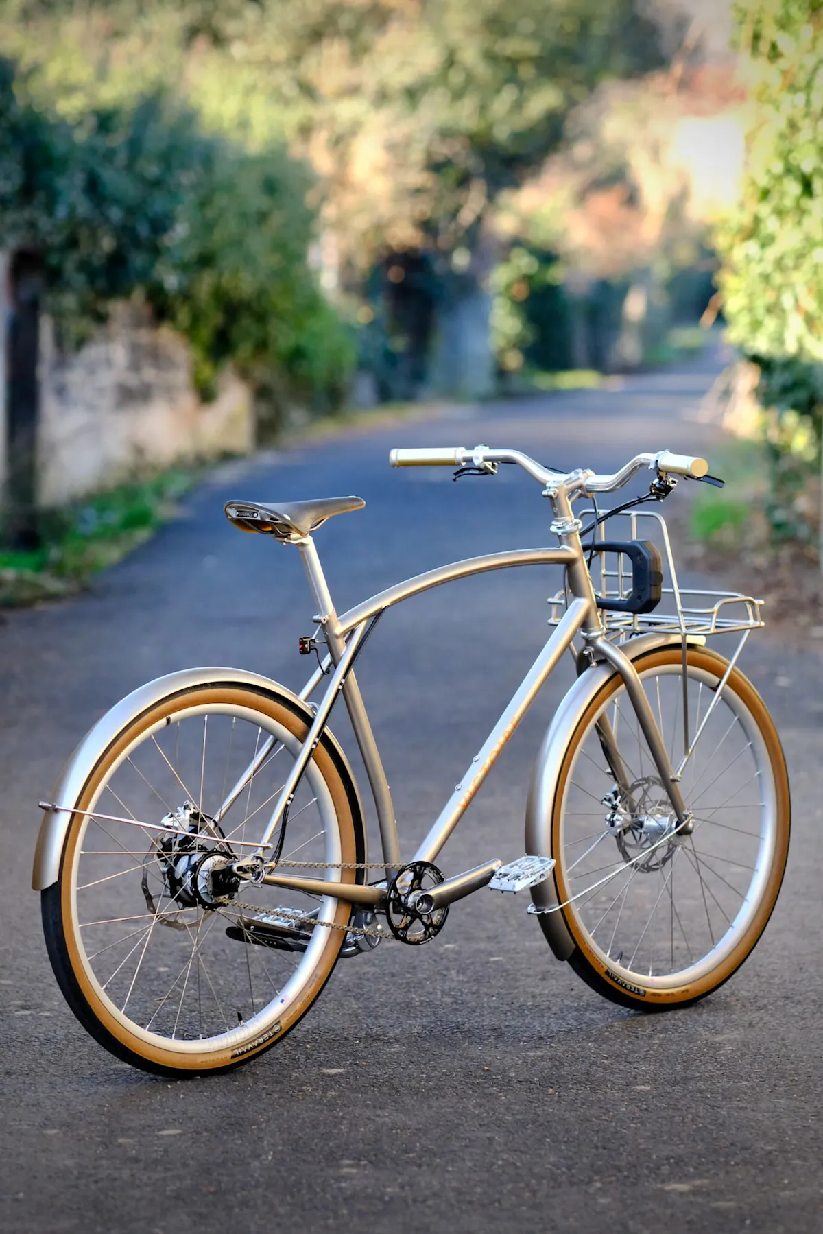 Alain's city bike - victoire-cycles.com