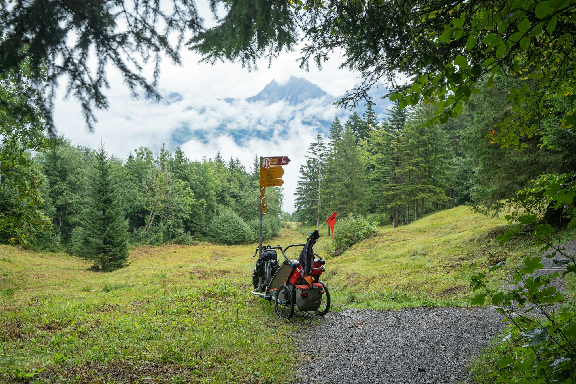 La traversée de la Suisse du Victoire n°519 : une histoire de famille et d'aventures. 