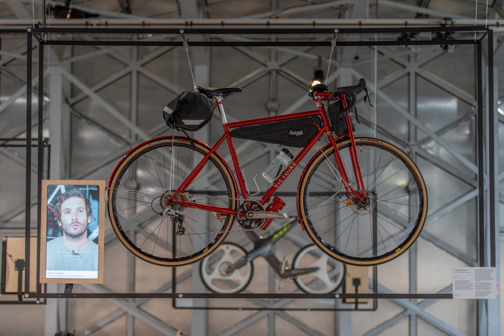 Accrocher le vélo au mur : 4 idées pour ne pas perdre les pédales