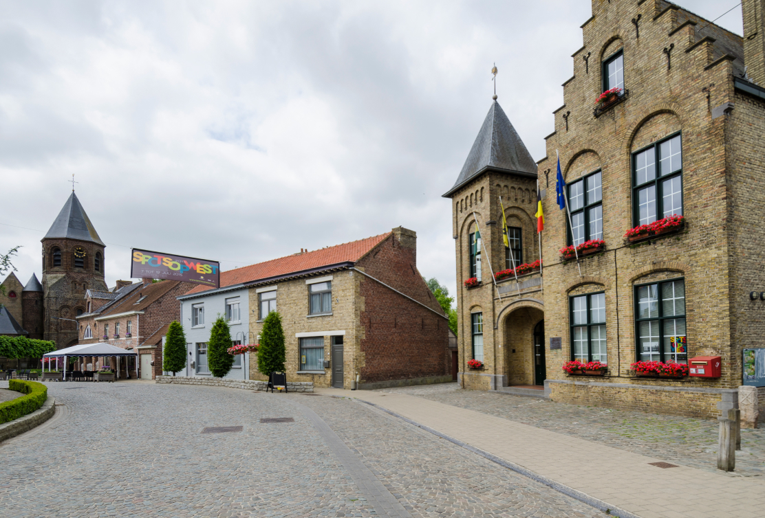 Village Westouter  plain de restaurants et bistrots  