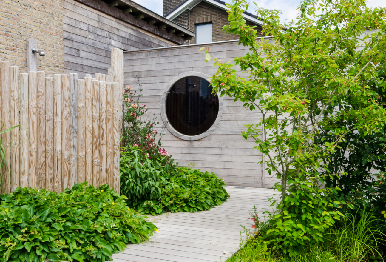 Rent holiday home with pool