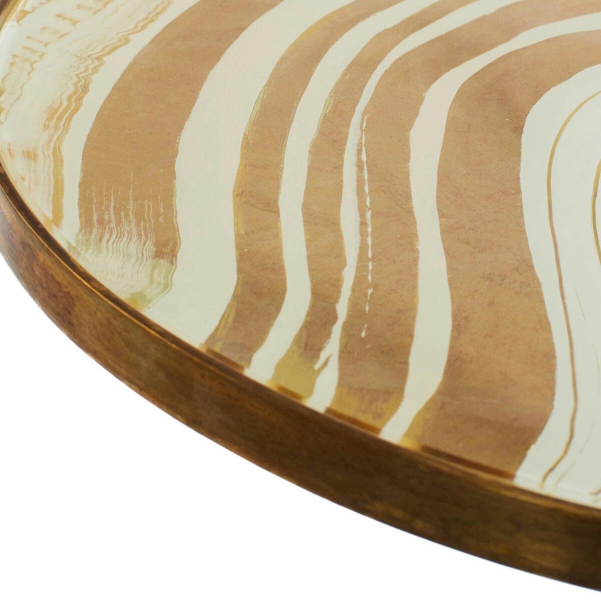 Martini Table closeup on finish