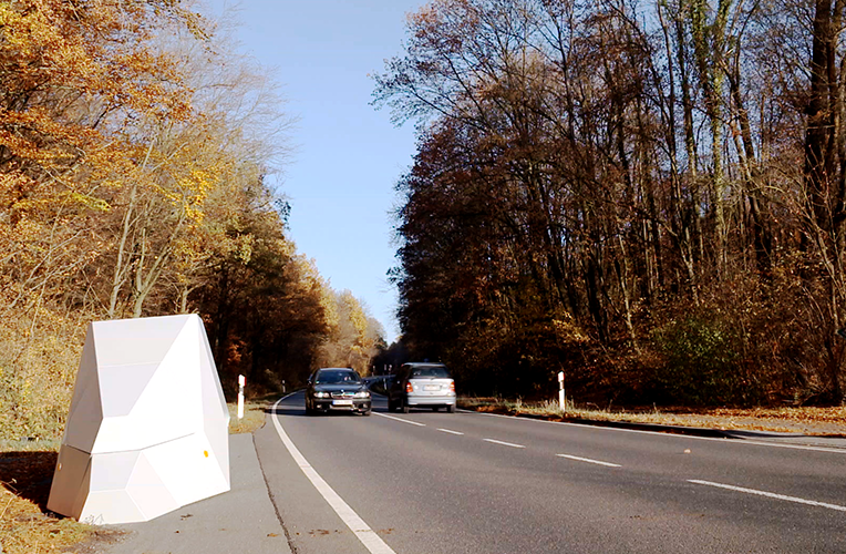 Geschwindigkeit runter, Sicherheit auf Landstraßen rauf