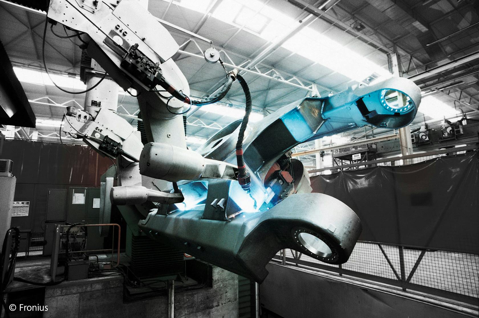 Automated welding in the automotive industry ©Fronius