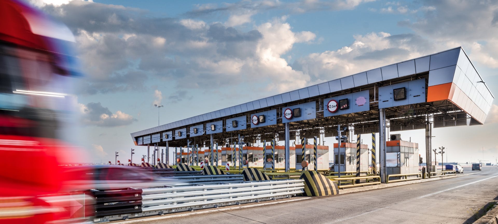 AI-Based Toll Enforcement in Poland VITRONIC