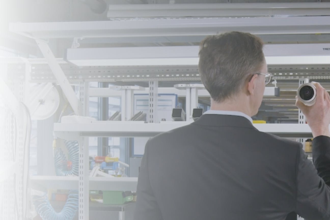 تحتفل VITRONIC بأربعين عامًا من الابتكار والتميز في مجال الرؤية الآلية.