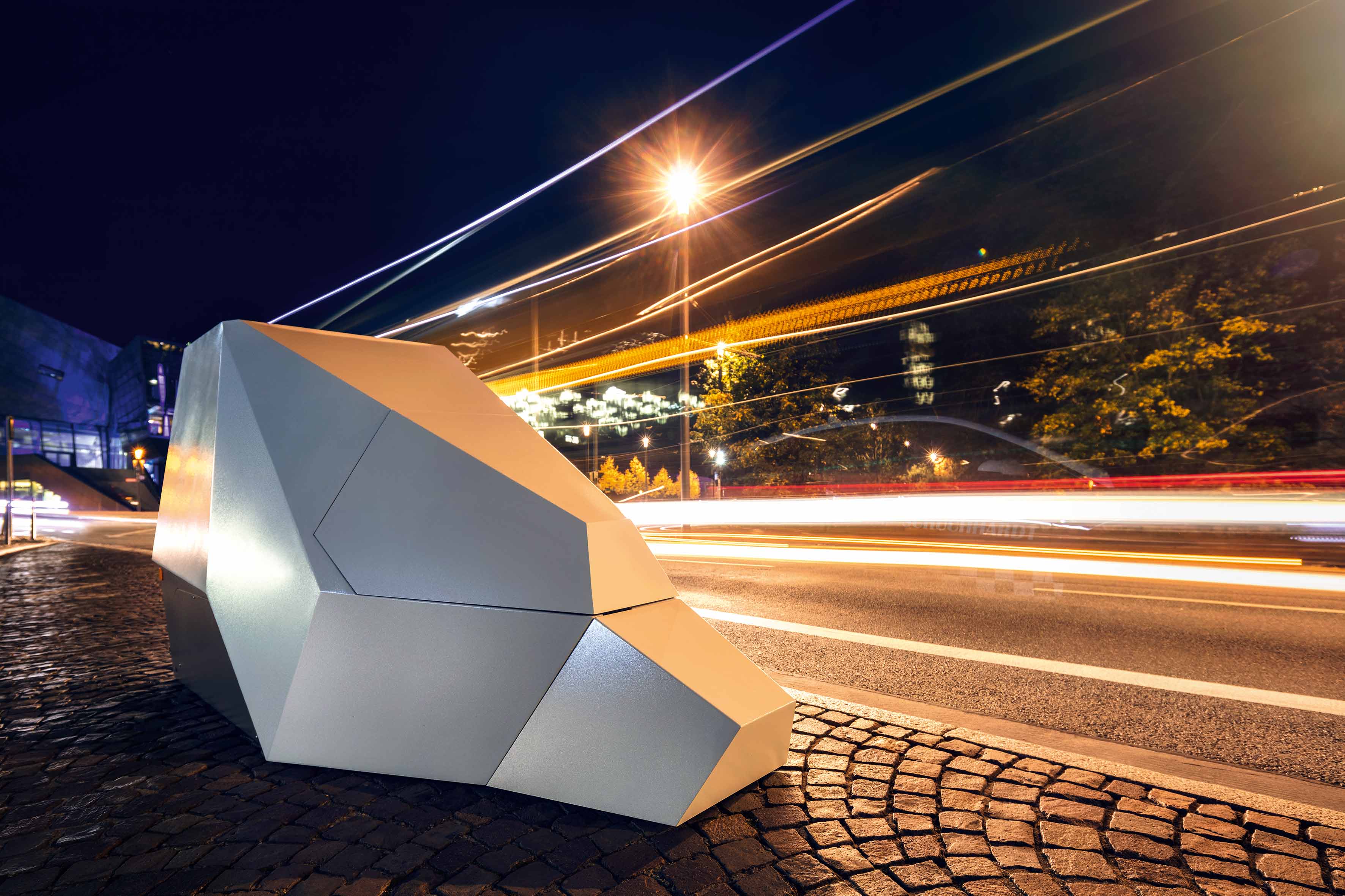 Enforcement Trailer can be placed easily at hotspots in the city.