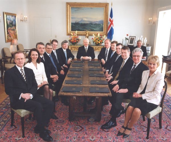 Ríkisstjórn Íslands 2003, fjórða ríkisstjórn Davíðs Oddssonar