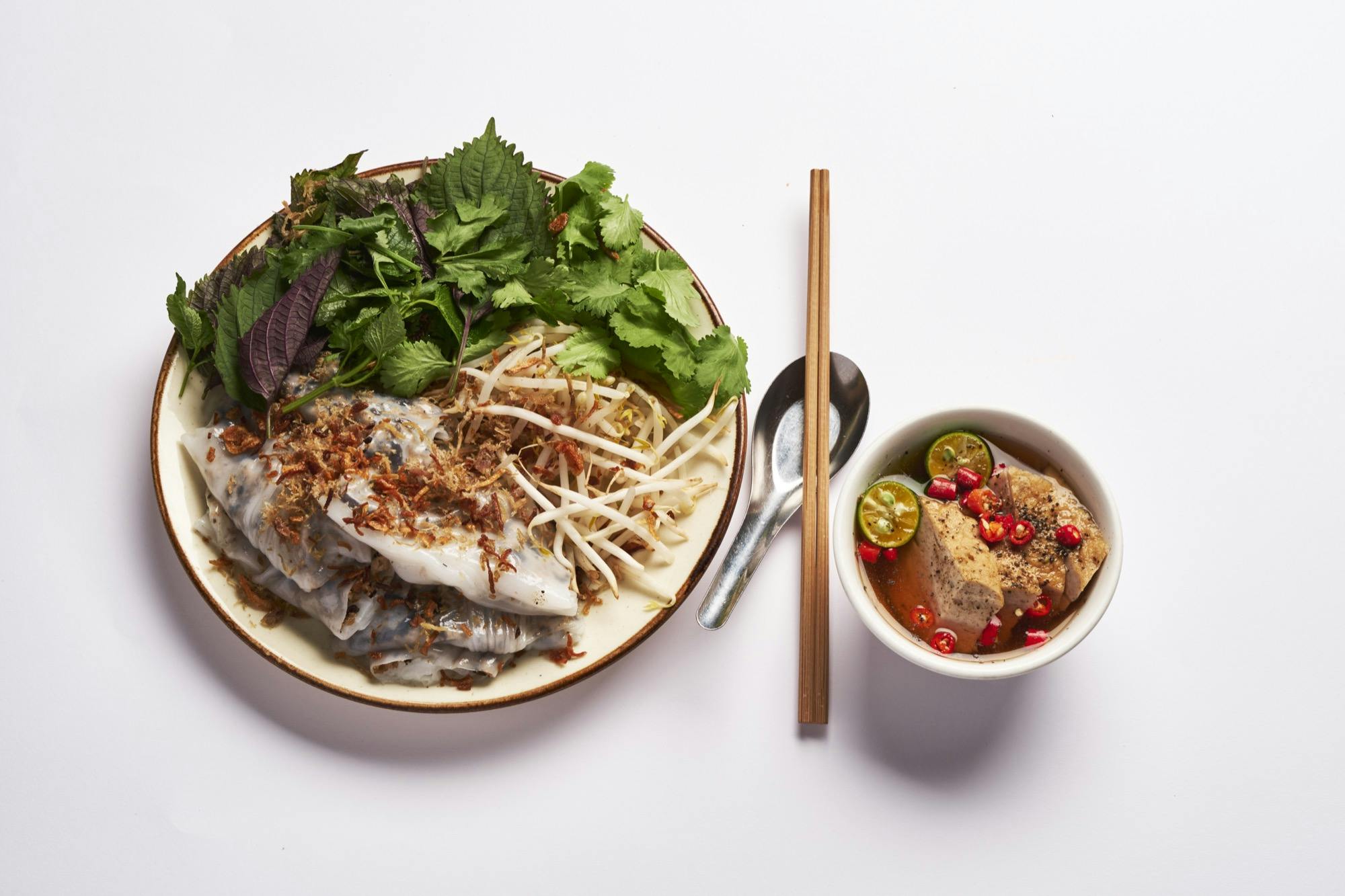 Image from caytrerestaurant.co.uk, Authentic Vietnamese restaurants in London Soho & Hoxton, Shoreditch offer best Vietnamese cuisine. Eat in, takeaway or 2-mile-delivery is within 30 minutes