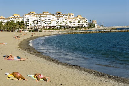 <h3>Nueva Andalucia</h3>