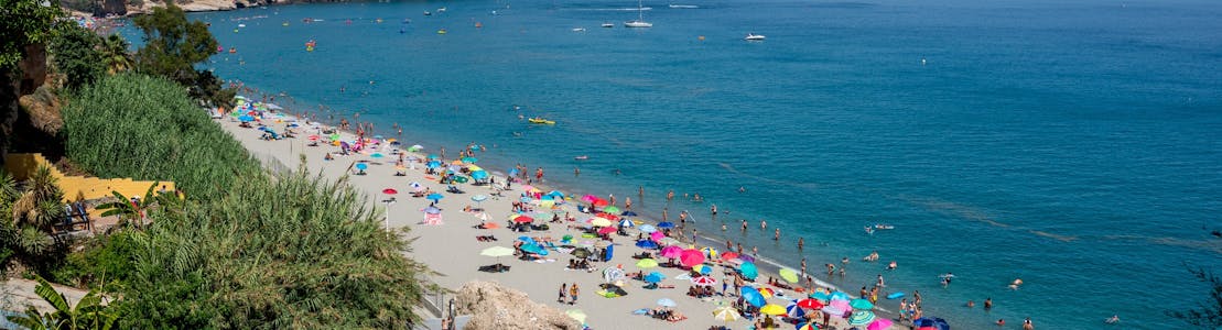 Strand-Nerja-Andalusië