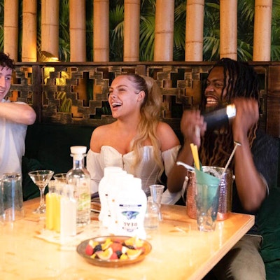 35 Brilliant Things To Do With Your Friends