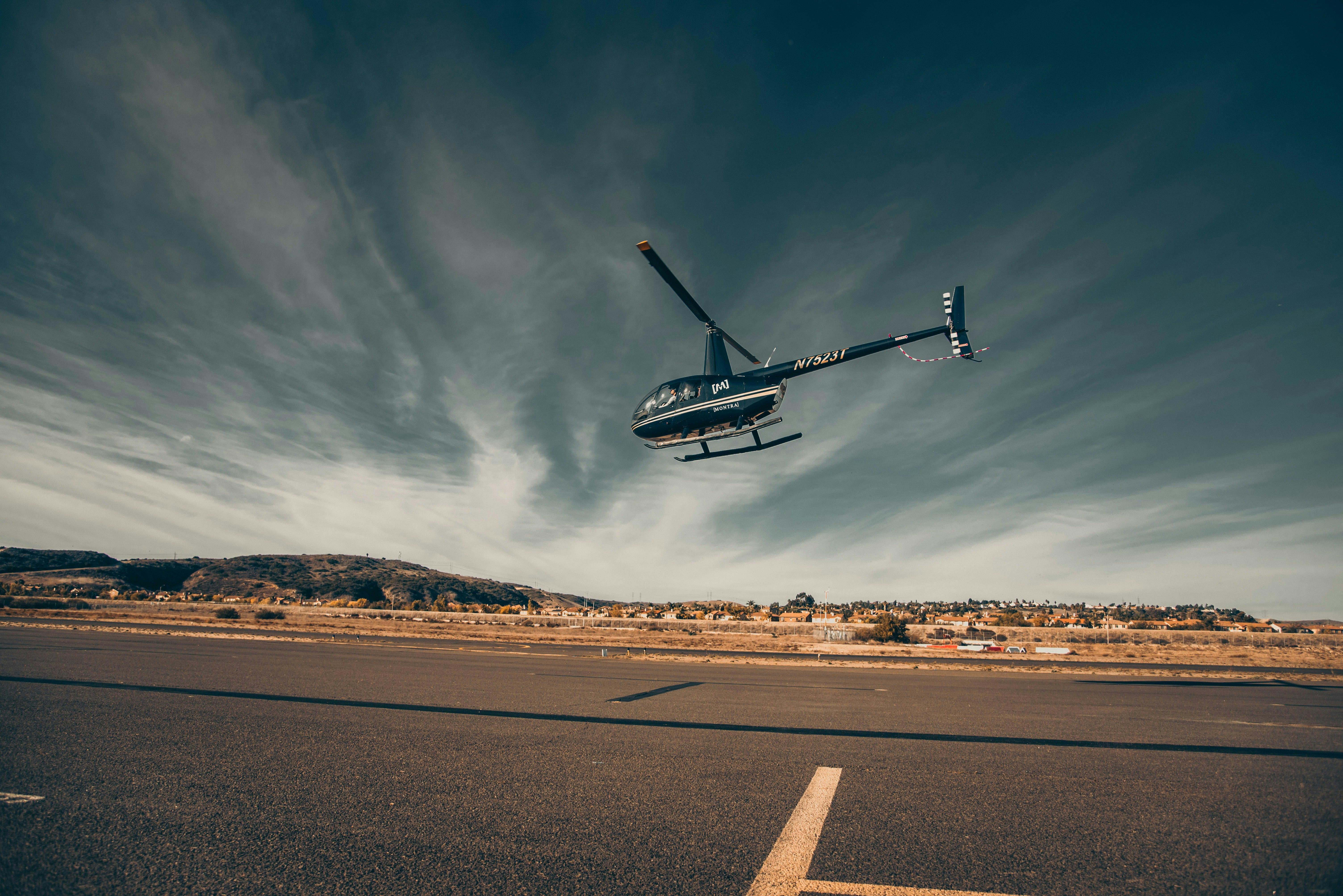 How To Fly A Helicopter The 5 Key Steps Virgin Experience Days