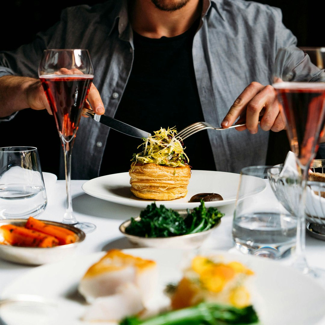 A Christmas Gift Guides for Food Lovers in 2022