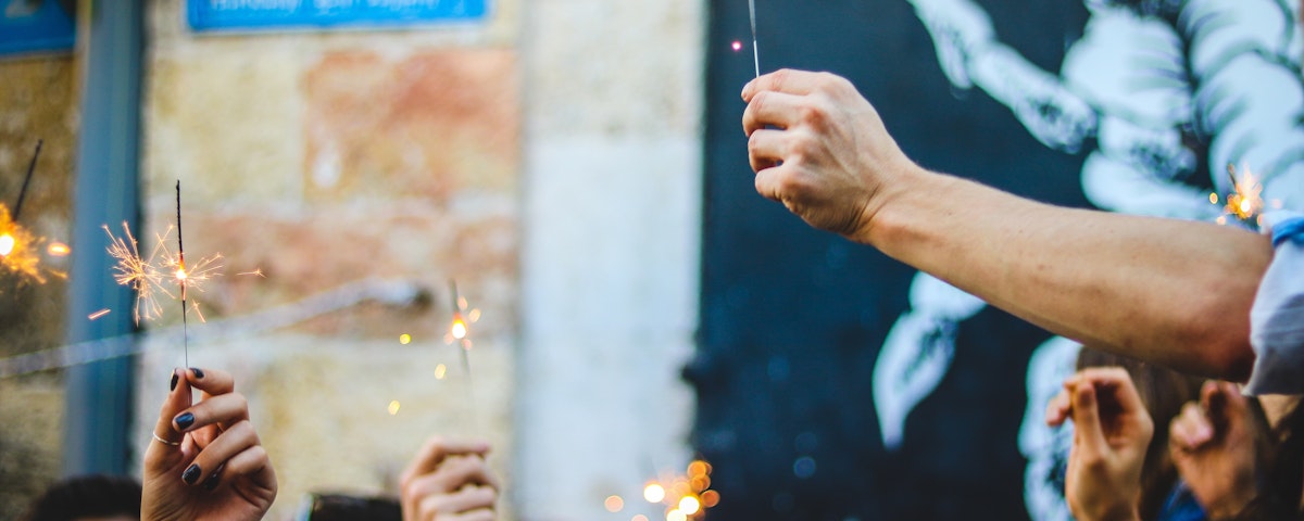 60 Birthday Wishes To Send To A Friend