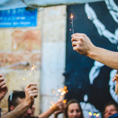 60 Birthday Wishes To Send To A Friend