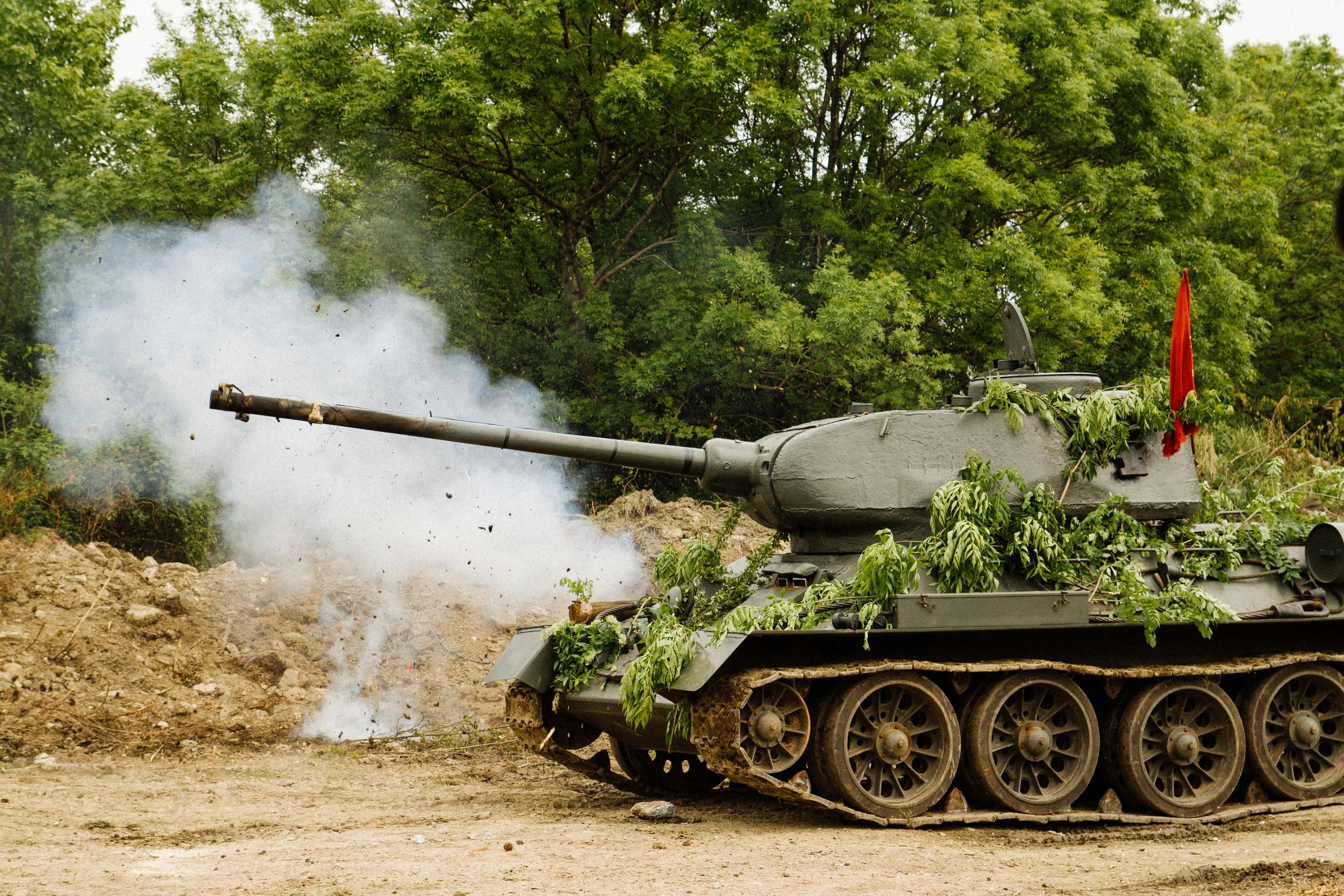 How To Drive A Tank A Beginner's Guide Virgin Experience Days