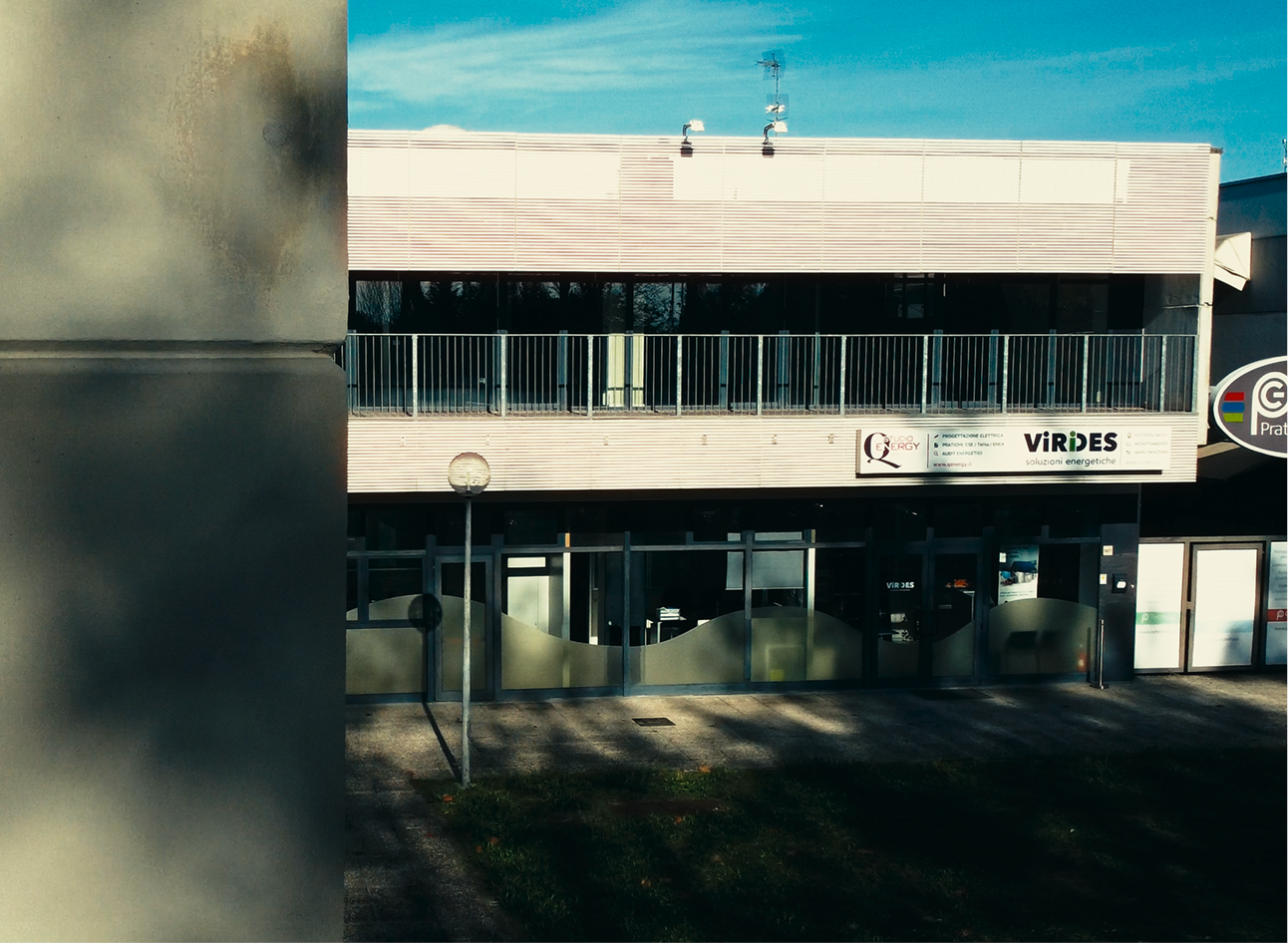 Scopri le foto ufficiali dell’inaugurazione della nuova sede Virides: una giornata speciale tra clienti, partner e amici. Un nuovo capitolo per un’azienda in crescita.