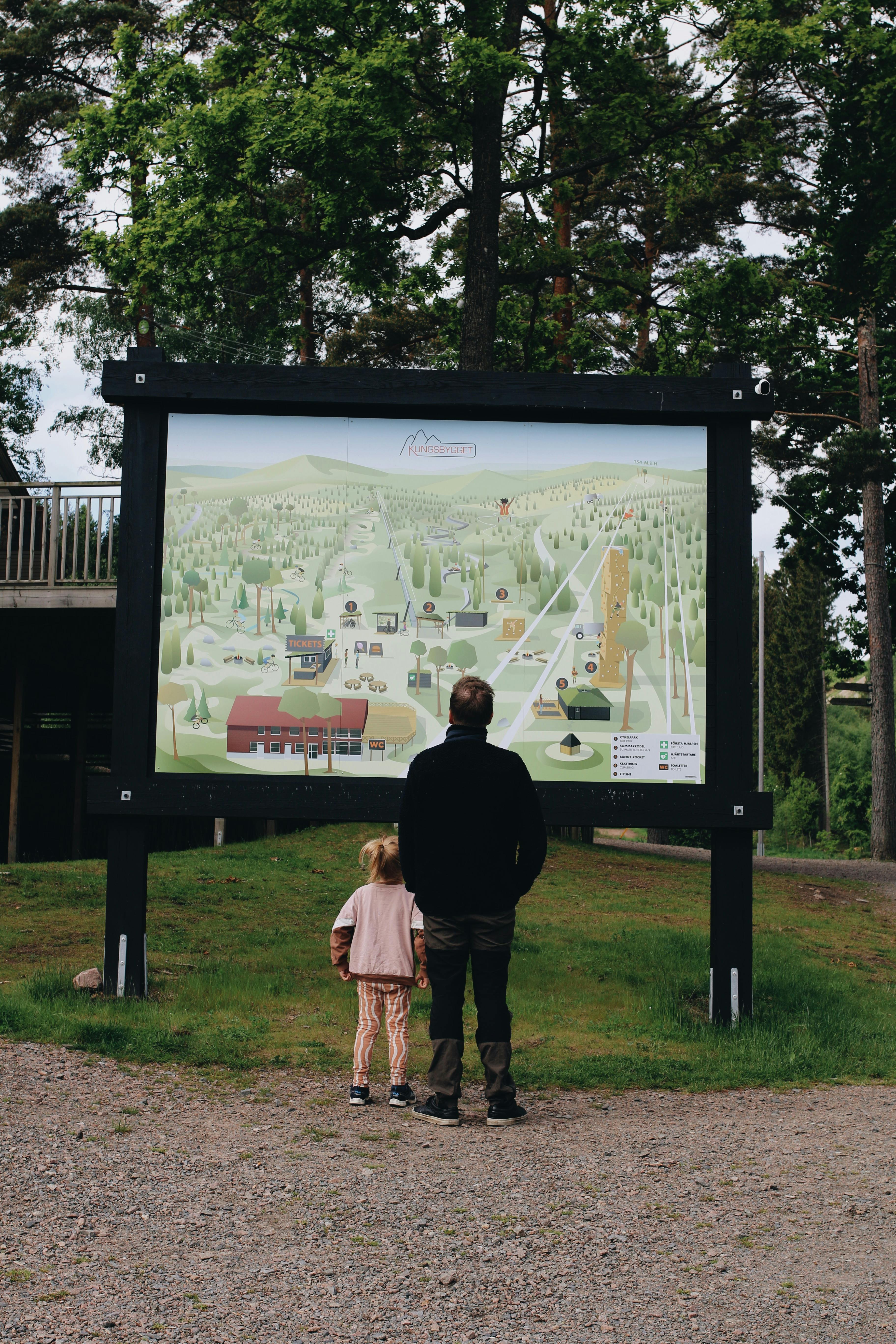 På Kungsbyggets äventyrspark finns många aktiviteter för hela familjen.