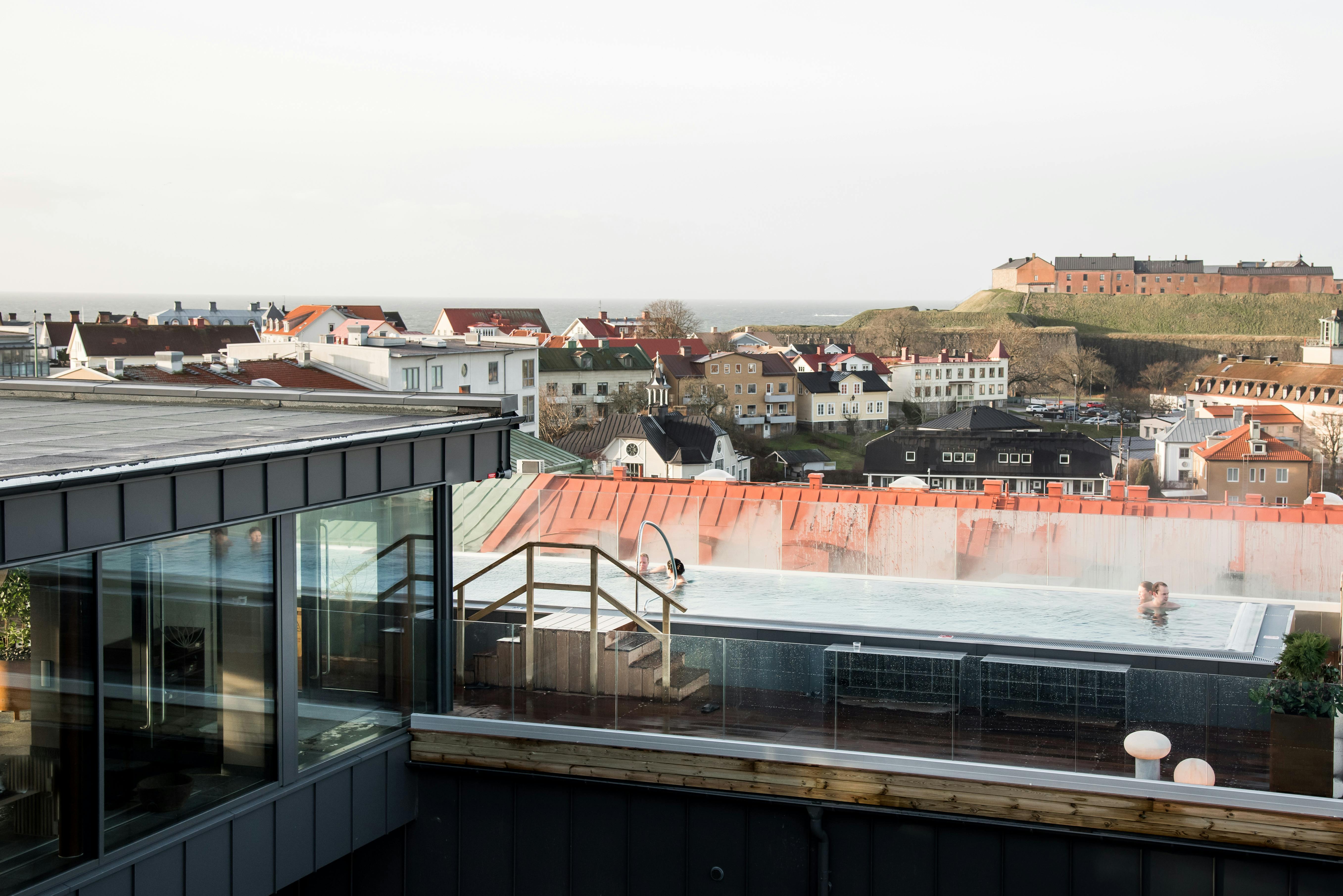 Roof top pool på Varberg Stadshotell & Asia Spa