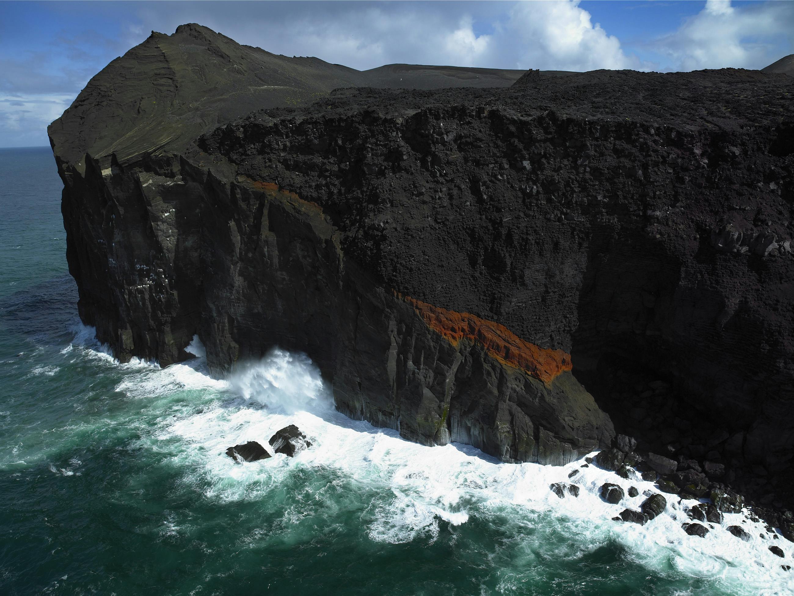 Surtsey areal photo 