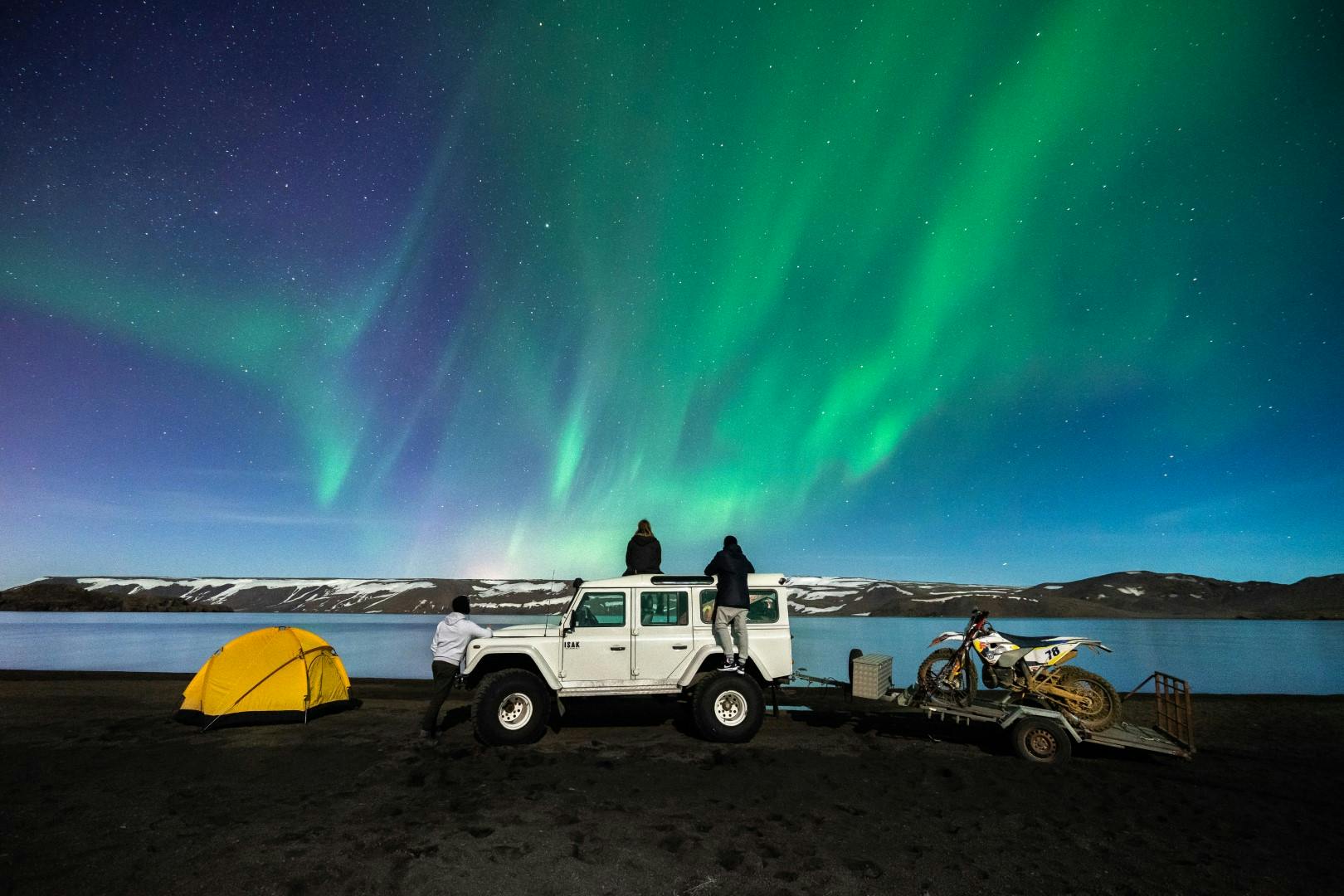 iceland tourist fashion