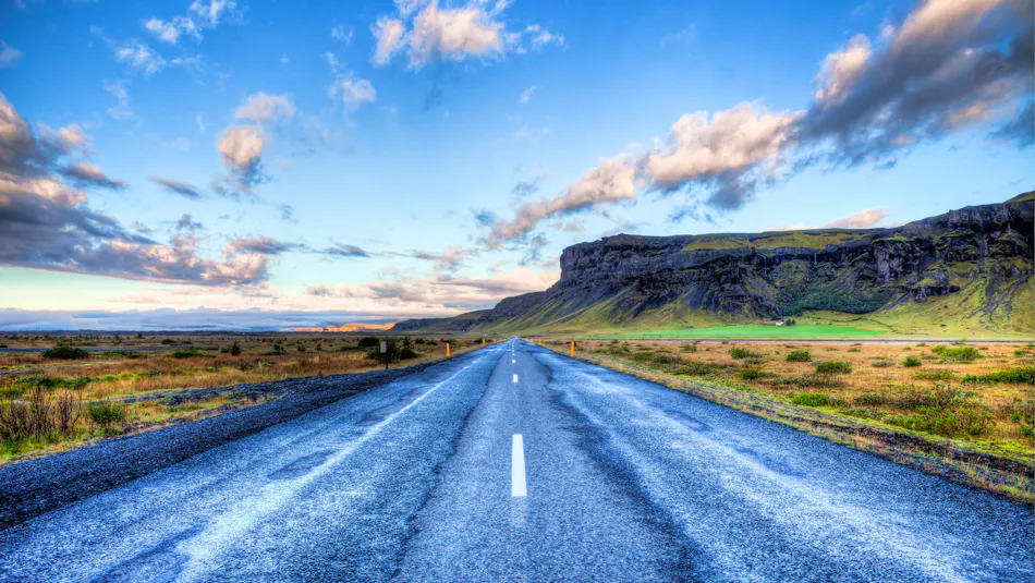 คู่มือขับรถเที่ยว Ring Road ไอซ์แลนด์ ปี 2026: จังหวะบน Route 1 การเช็กถนน และช่วงที่ 4WD ช่วยได้จริง