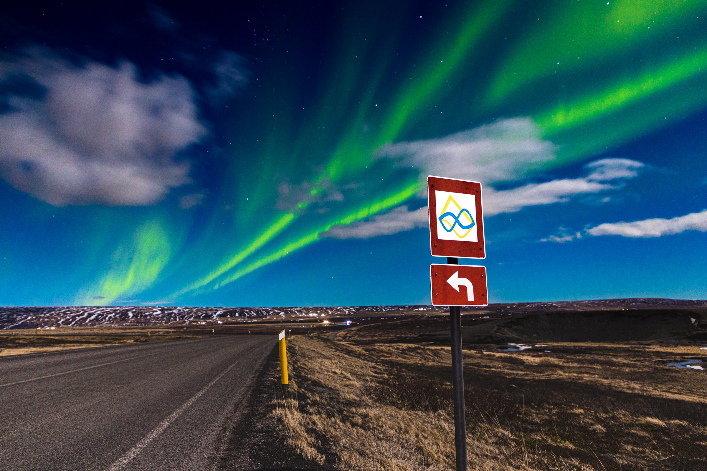 Rte 870 over Melrakkaslétta, connecting Raufarhöfn and Kópasker, is the northern-most part of the Arctic Coast Way  