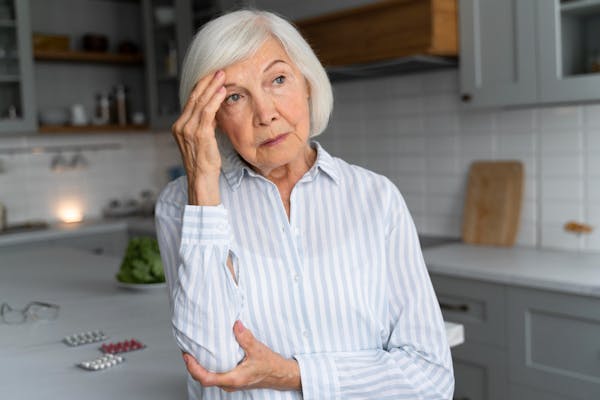 Boala Alzheimer: cauze, simptome, tratament și prevenție