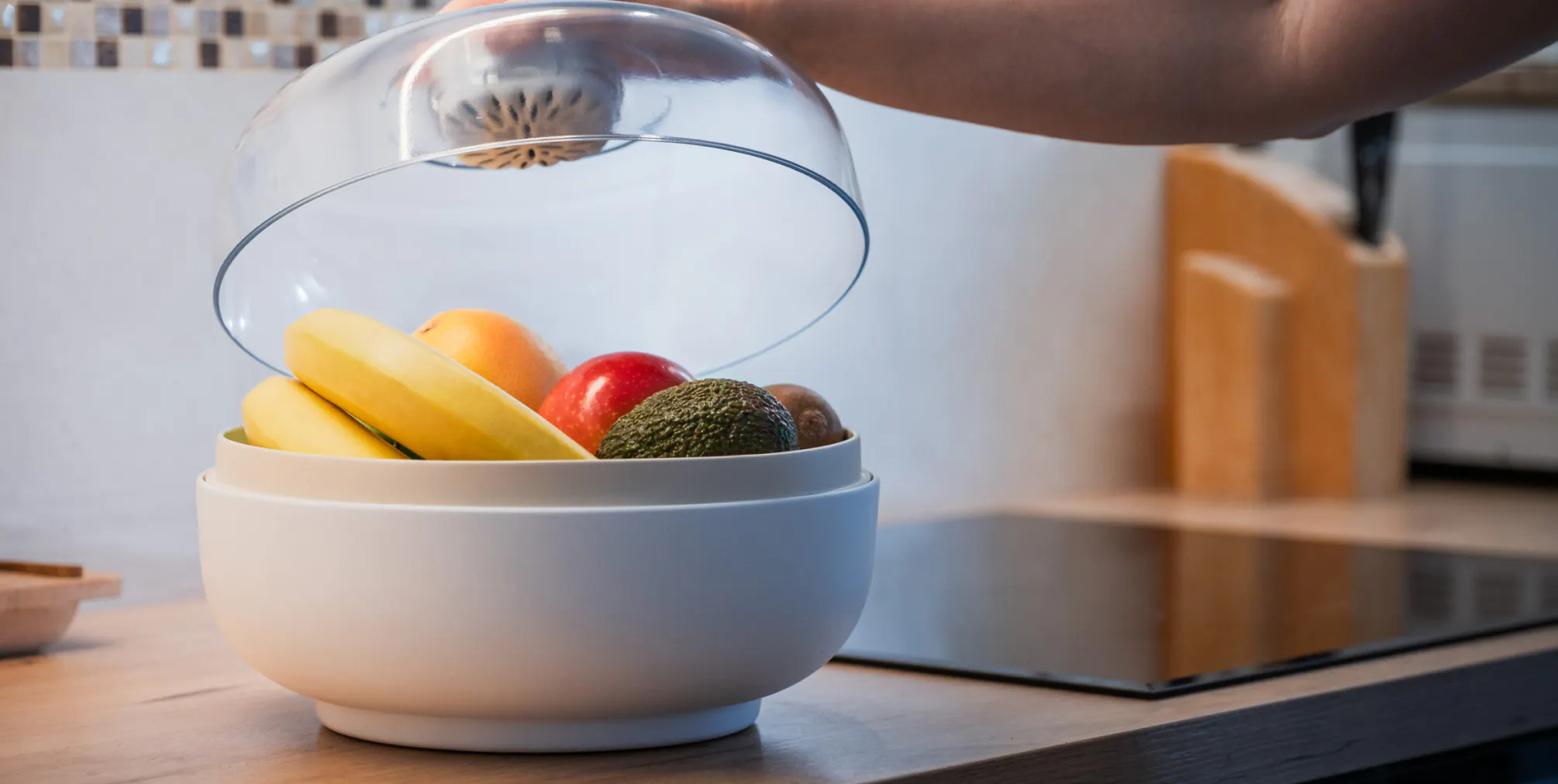 Keep fruit at its best on the counter with the Vitesy Fruit Bowl