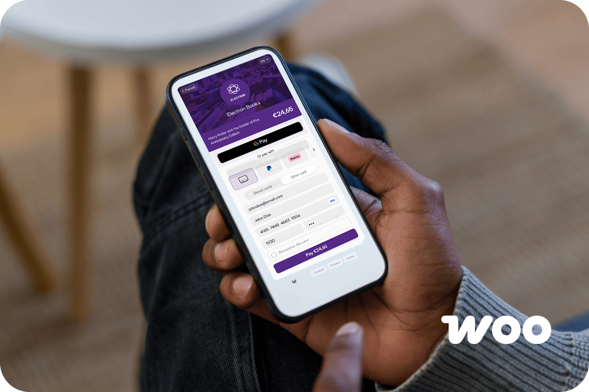 WooCommerce Payment-Gateway-Integration — Kunde schließt einen Kauf auf dem Tablet über Viva.com Smart Checkout ab, mit den Zahlungsmethoden Google Pay, Klarna und Karte