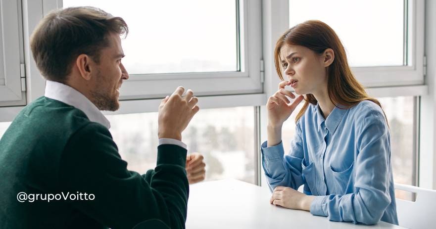 Entenda o Significado dos Sinais Corporais mais relevantes para uma conversa mais eficaz!