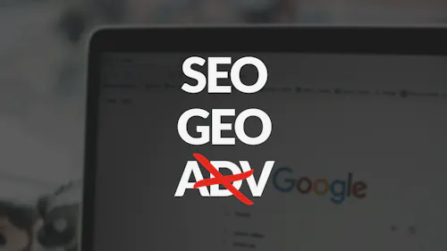 Grafica che contrappone SEO e GEO alla pubblicità a pagamento (ADV) cancellata, simboleggiando la strategia di crescita organica