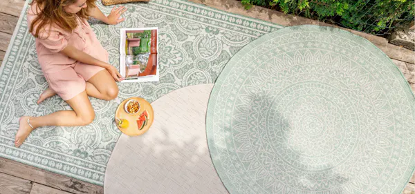 5 Stylingtips voor een sfeervol terras met ronde buitenkleden