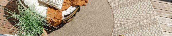 Tipps zur Pflege und Reinigung Deines Outdoor Teppichs