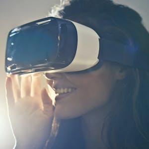 Augmented Reality vs Virtual Reality: A Comprehensive Comparison Augmented Reality vs Virtual Reality: A Comprehensive Comparison