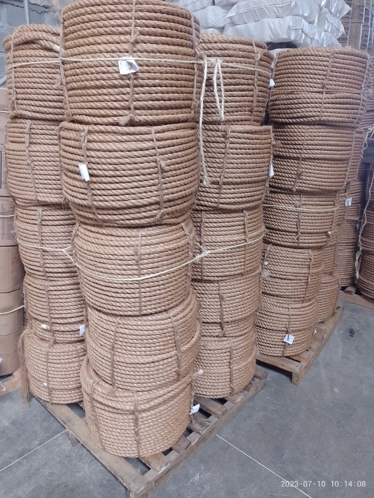 Pure Manila Rope | High-Quality Rope for Industrial & Marine Use